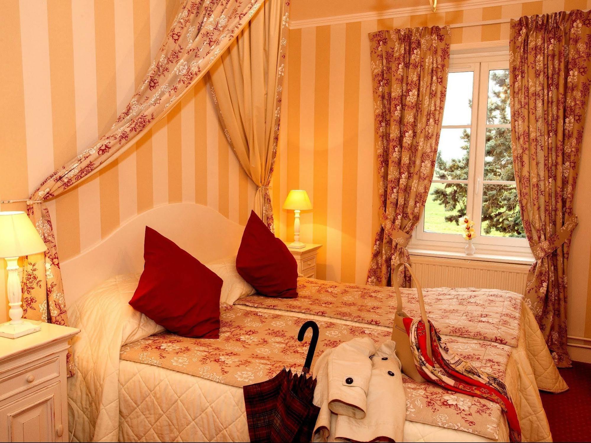 Logis Le Fleuray Otel Cangey Dış mekan fotoğraf